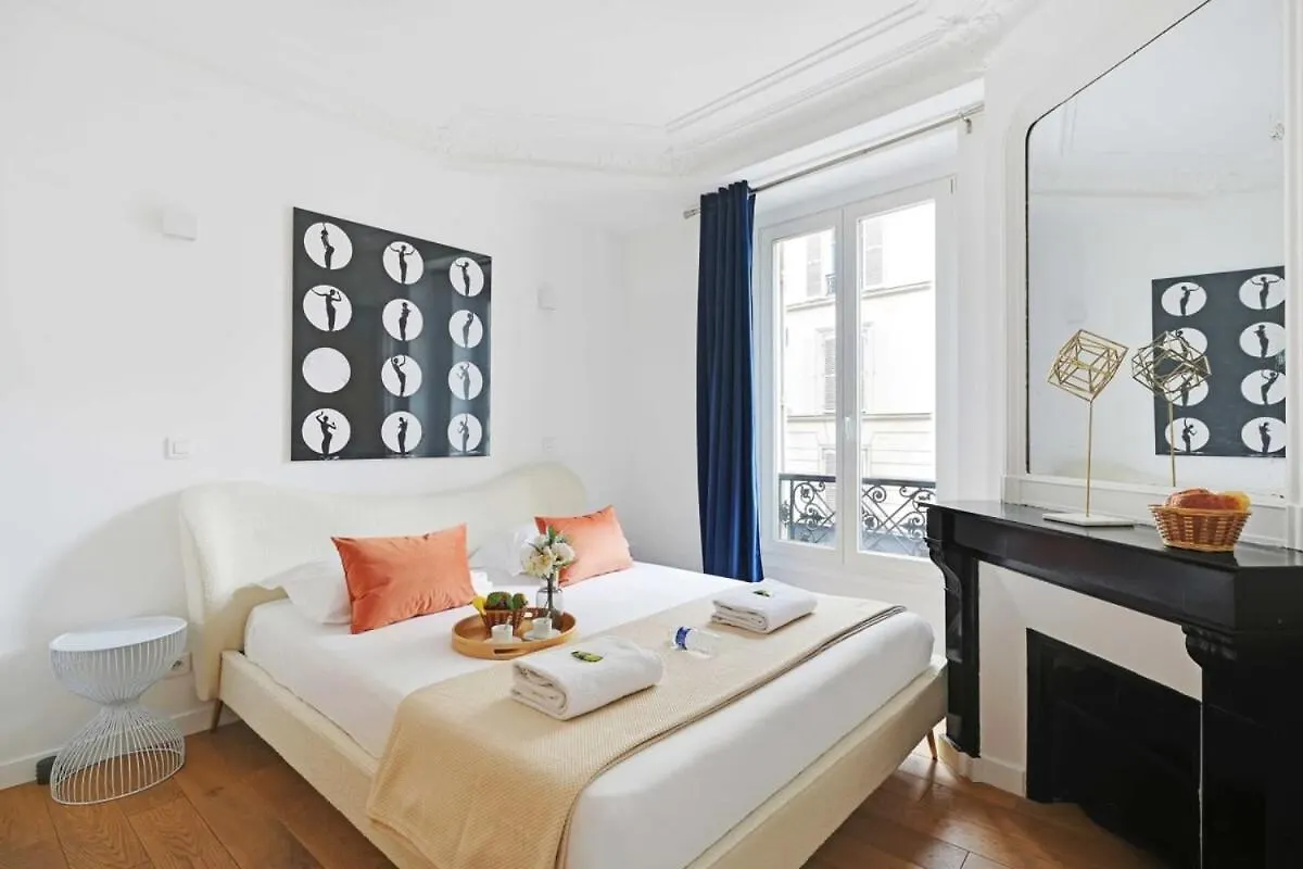 Renovated And Modern 4bd For 12 Guests Apartment *